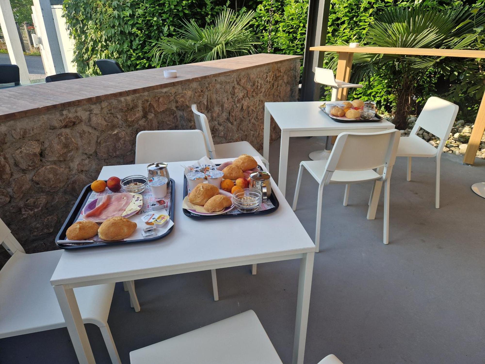 Residence Bed&Bike Moggio Udinese Екстер'єр фото