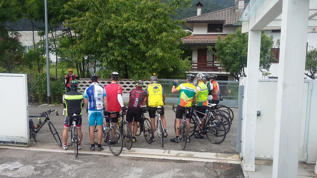 Residence Bed&Bike Moggio Udinese Екстер'єр фото